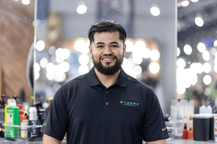 Roberto - Barber at Razorz Barbershop